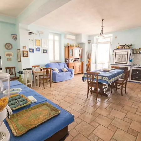 Ottocento Sul Mare Bed & Breakfast 4*