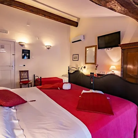 Bed & Breakfast Ottocento Sul Mare 4*